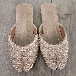 Khoosa/Slip-ons